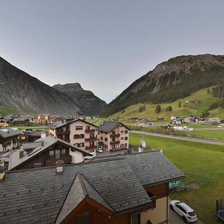 Hotel Bernina Livigno Esterno foto