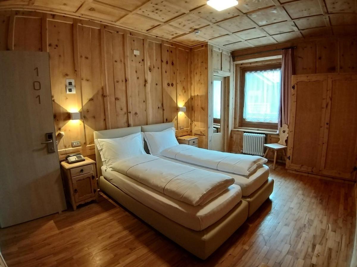 Hotel Bernina Livigno Esterno foto