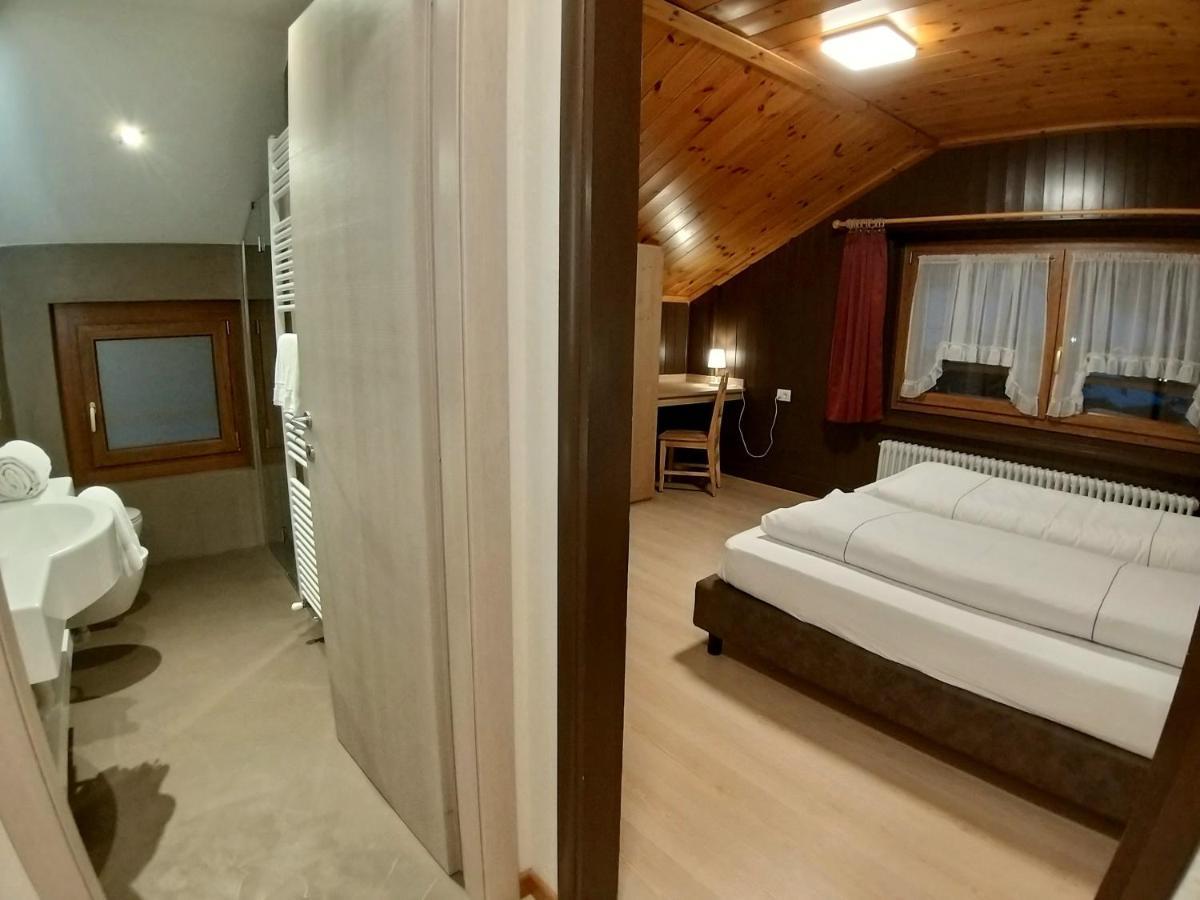Hotel Bernina Livigno Esterno foto