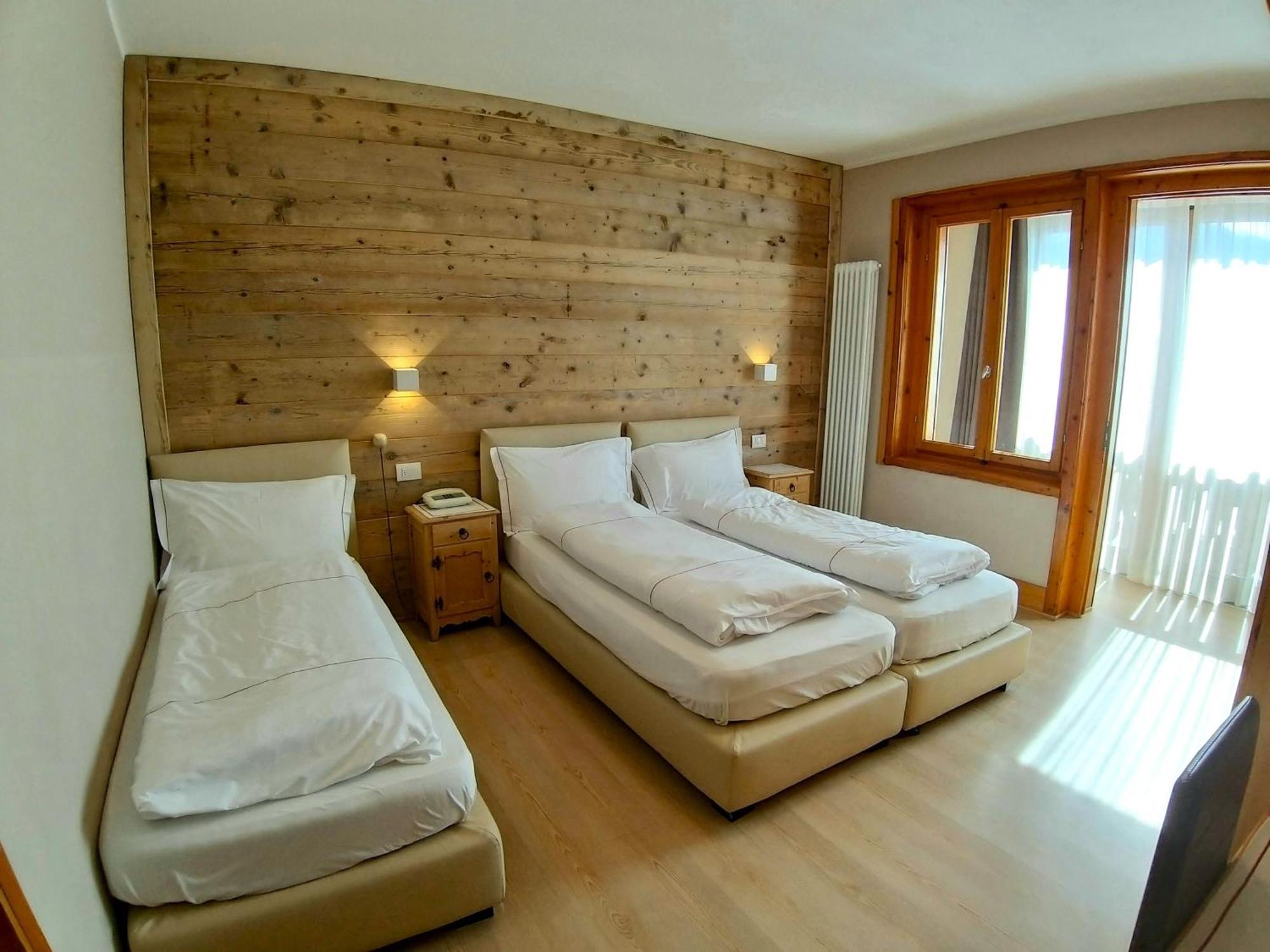 Hotel Bernina Livigno Esterno foto