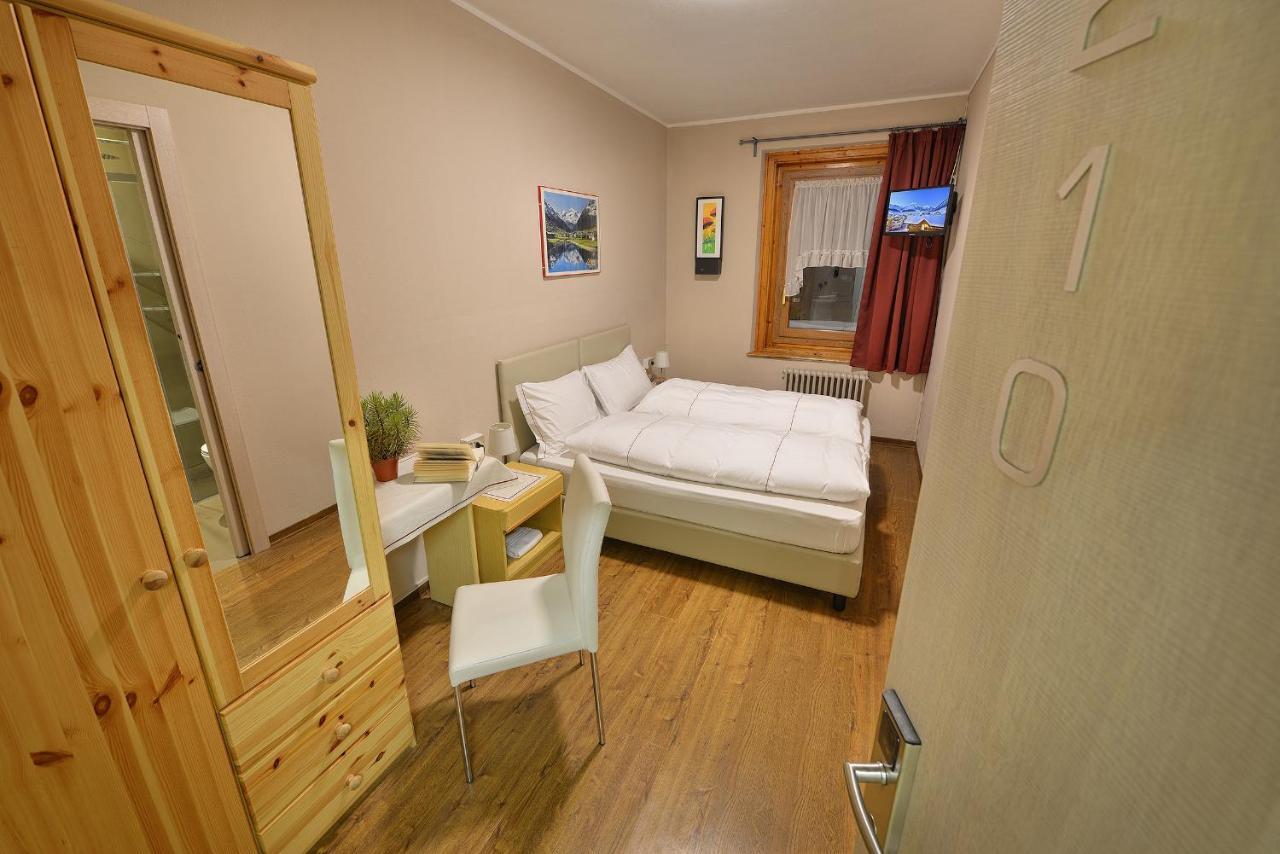 Hotel Bernina Livigno Esterno foto
